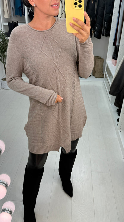 Fabia Plain Embellished Detail Longline Jumper