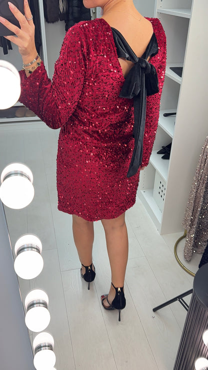 Lisana Sequin Embellished Bow Back Midi Dress