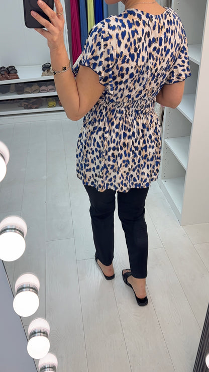 Calliope Leopard Print Magic Stretch Top