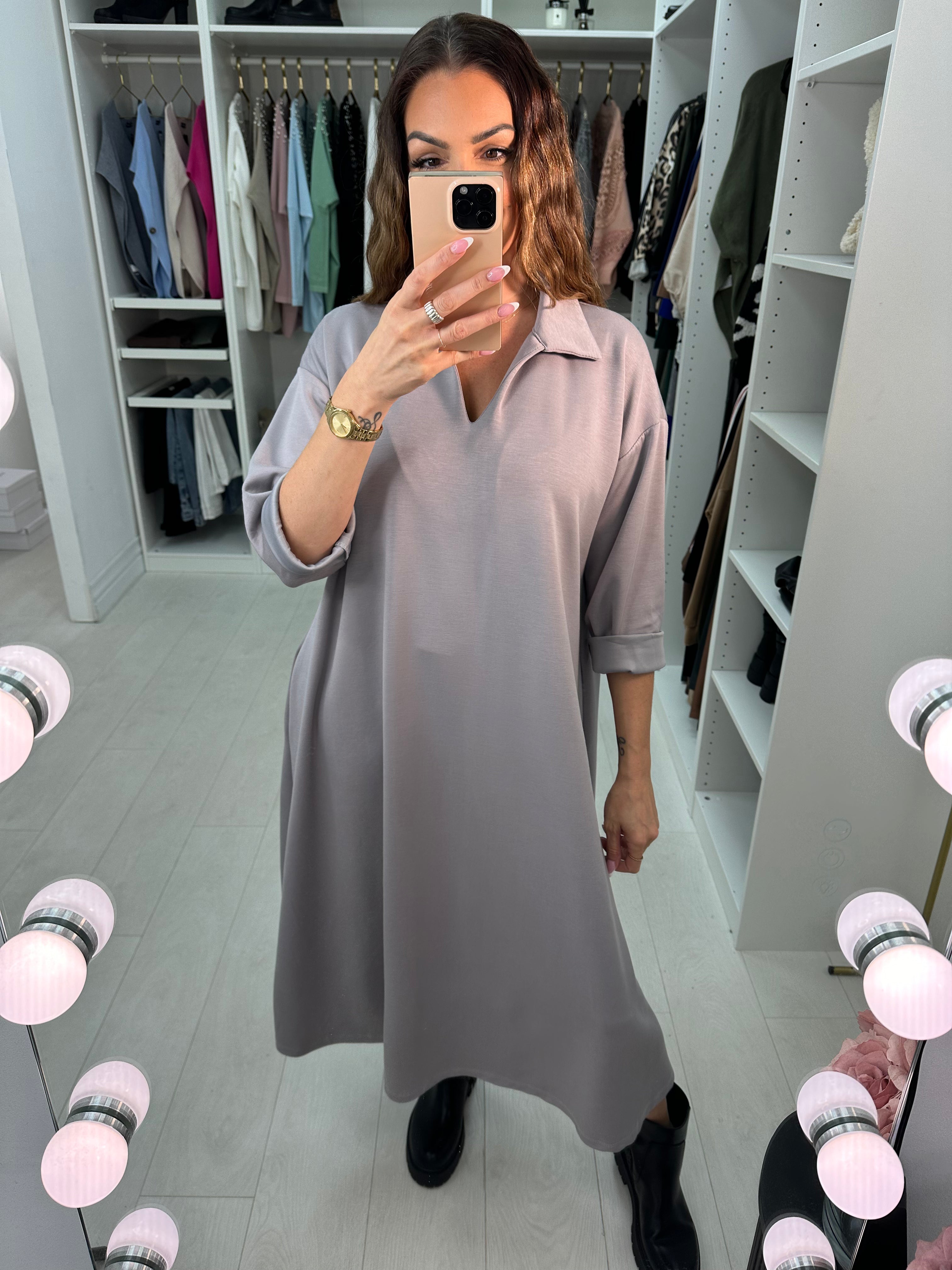 Cosette Plain Collar Trapeze Maxi Dress