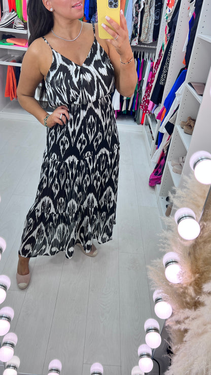 Louisa Monochrome Tiered Hem Maxi Dress