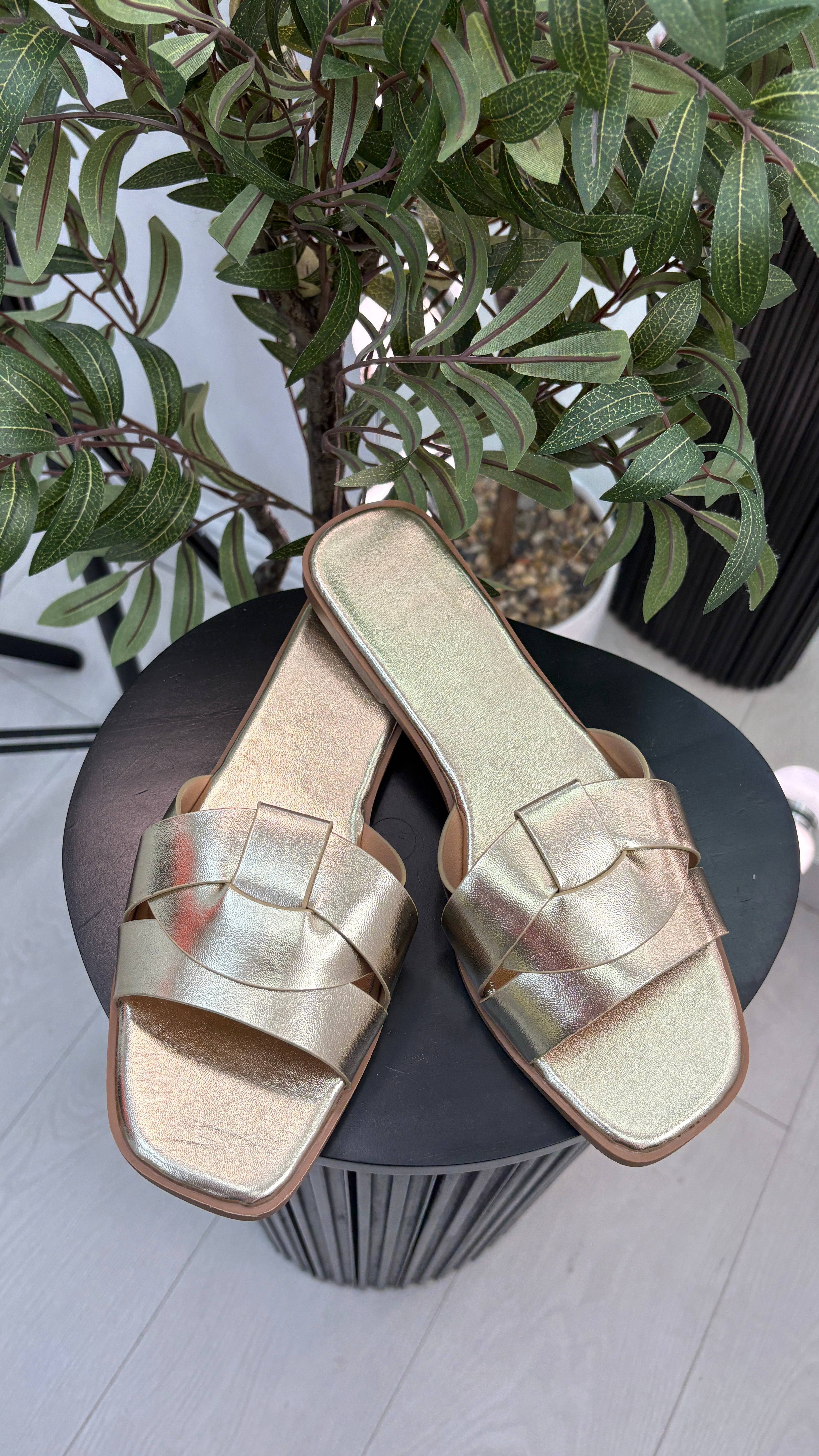 Shelby Plain Faux Leather Flat Sliders