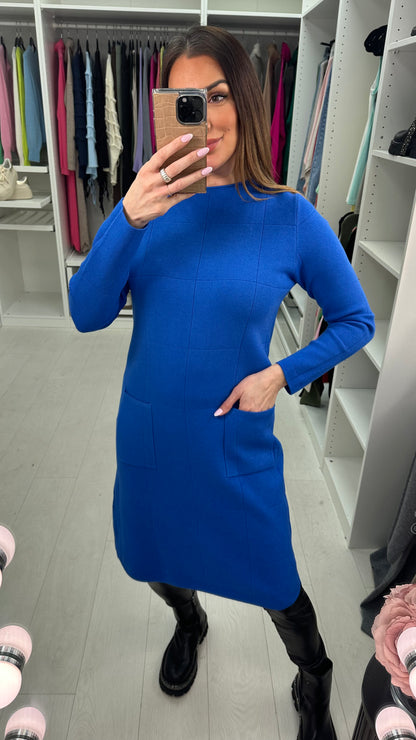 Gabija Plain Checkered Jumper Dress