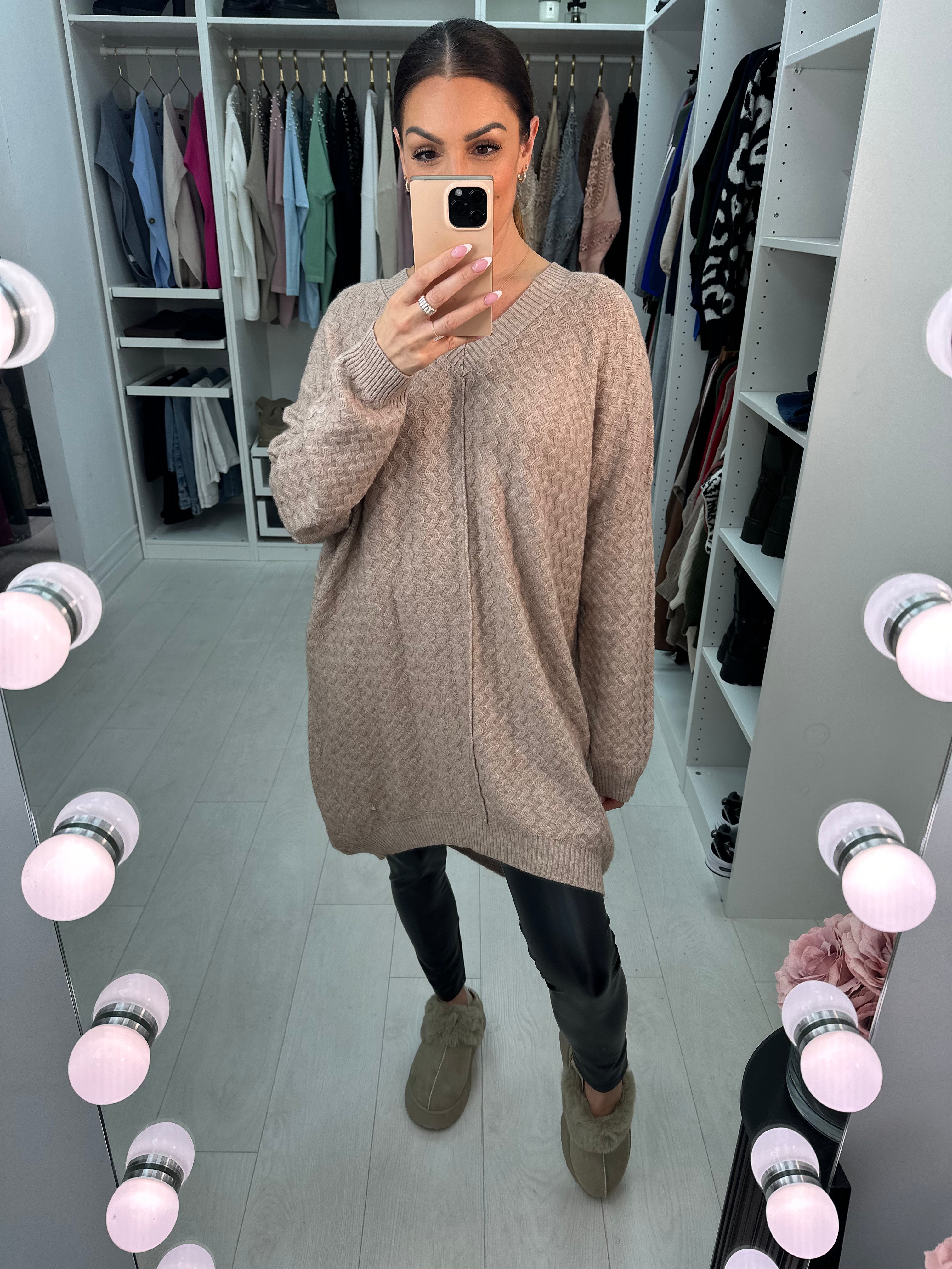 Amira Zig Zag V-Neck Longline Jumper