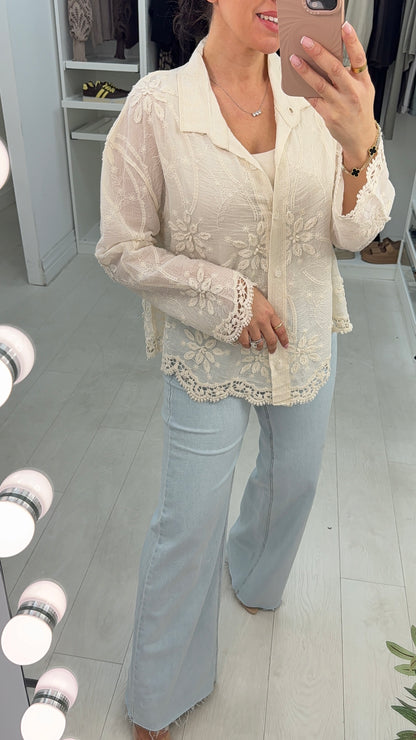 Tayah Floral Embroidered Loose Fit Shirt