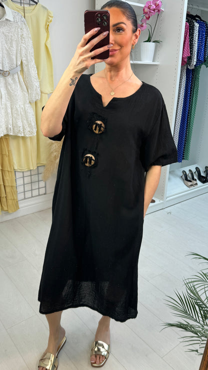 Sareena Plain Button Detailed Loose Fit Midi Dress