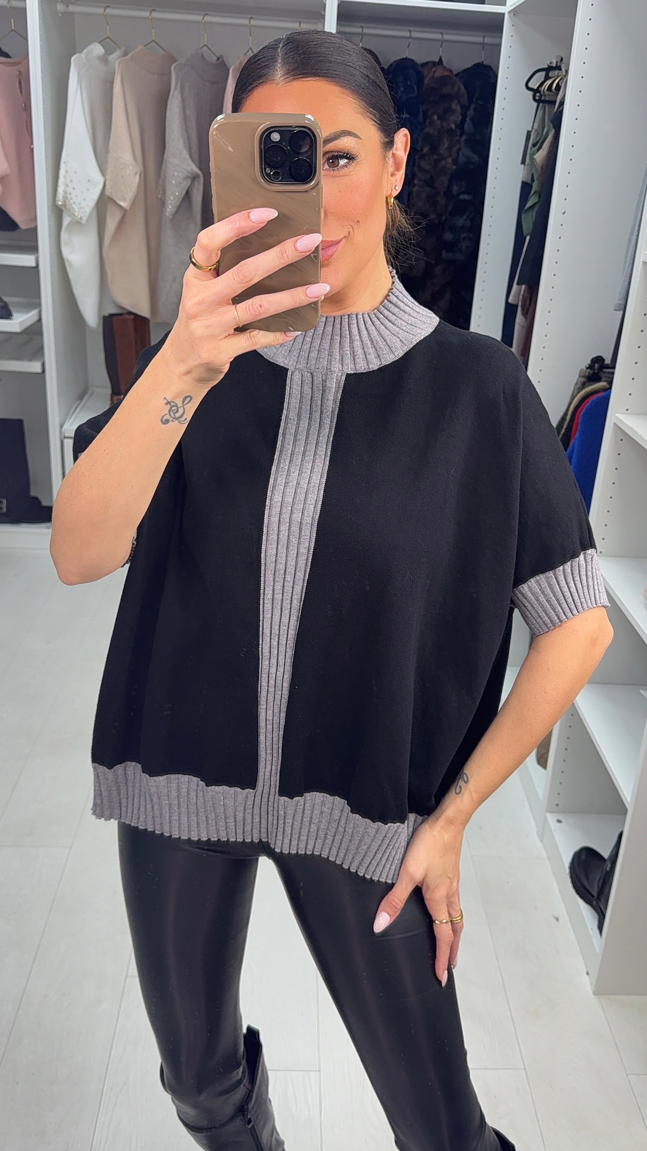 Tianey Colour Block Short Sleeve Jumper