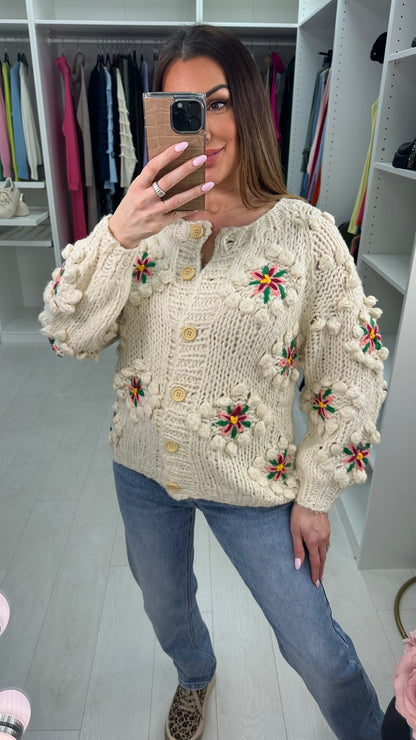 Natalie Chunky Floral Detailed Knit Cardigan