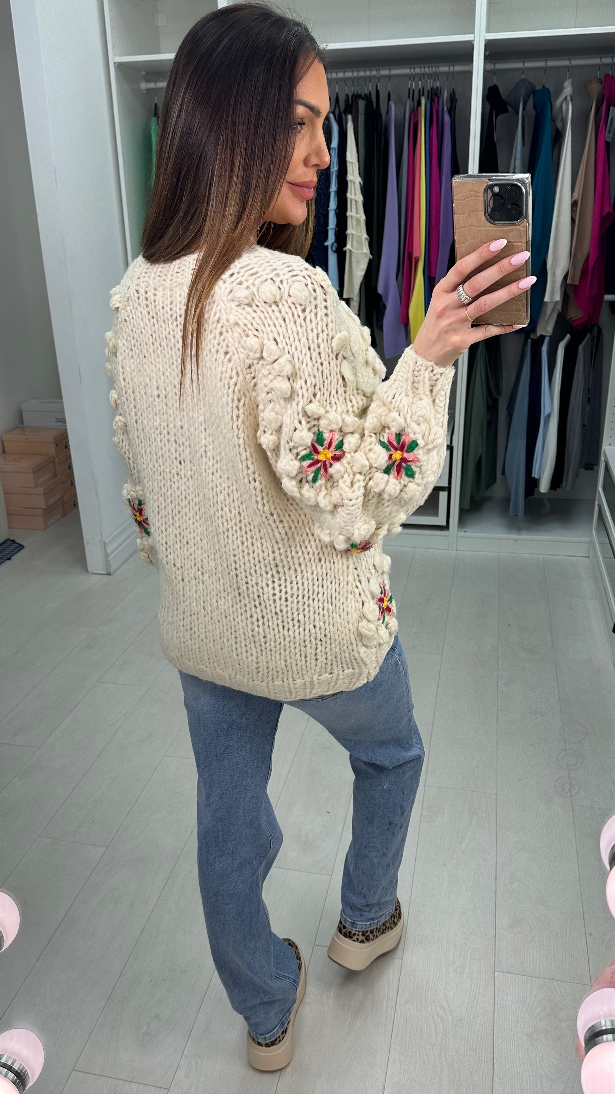 Natalie Chunky Floral Detailed Knit Cardigan