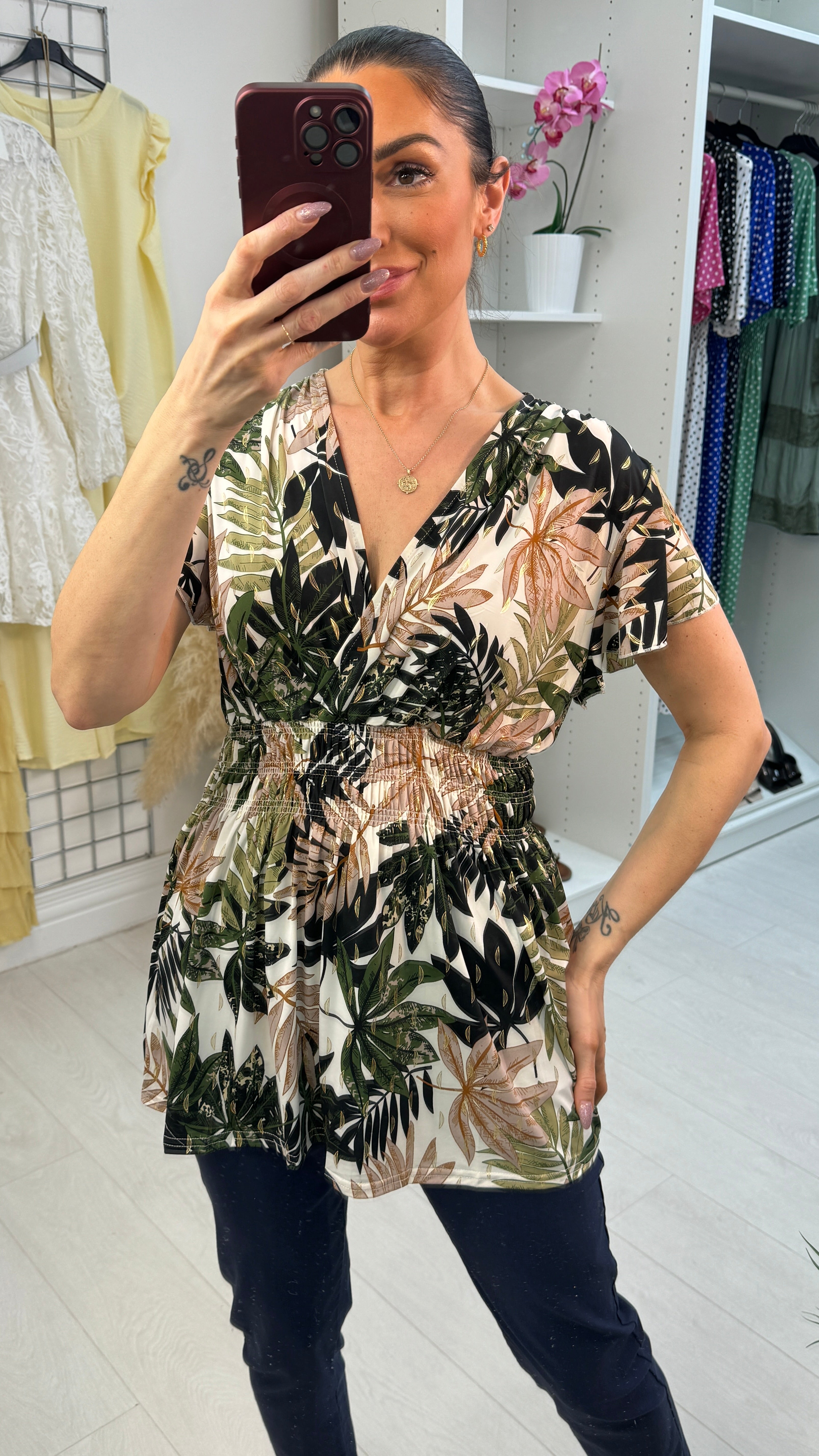 Keslie Leaf Print Magic Stretch Top