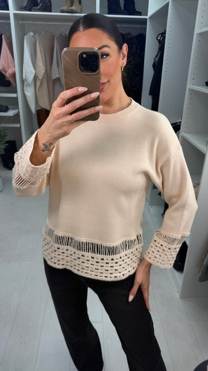 Dovina Plain Crochet Detail Knit Jumper