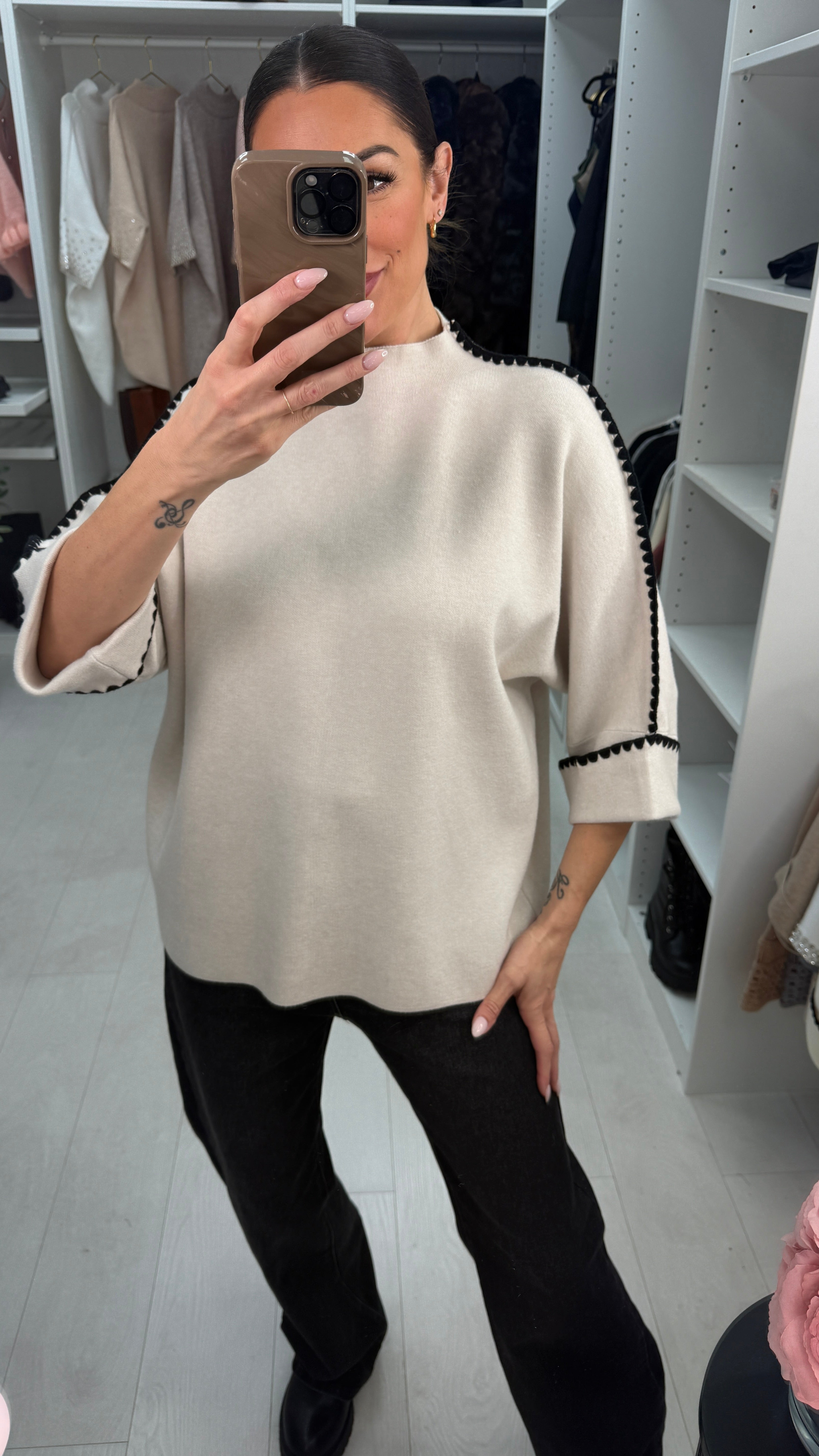 Denia Plain Stitched Hem 3/4 Sleeve Jumper