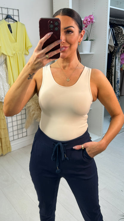 Elizabeth Plain Round Neck Scuba Bodysuit