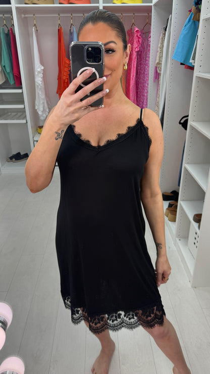 Sandie Lace Trim Slip