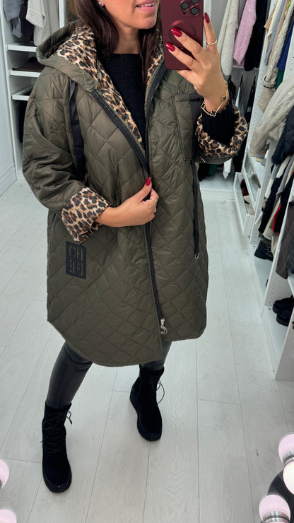 Trace Lightweight Hooded Oversized Quilted Jacket