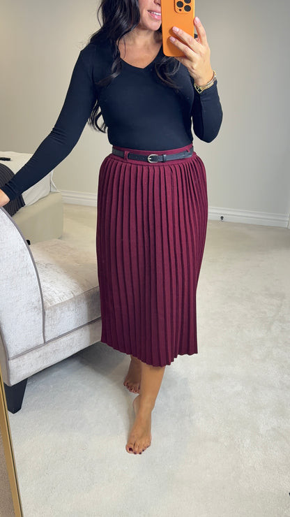 Tanni Plain Pleated Knit Midi Skirt