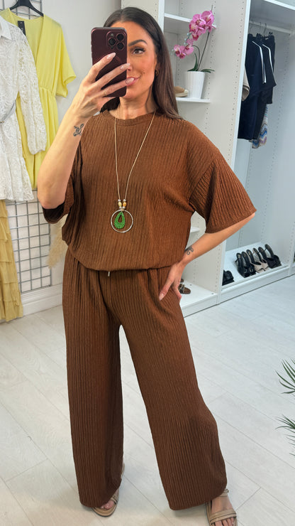 Amari Textured Necklace Co-ord Set