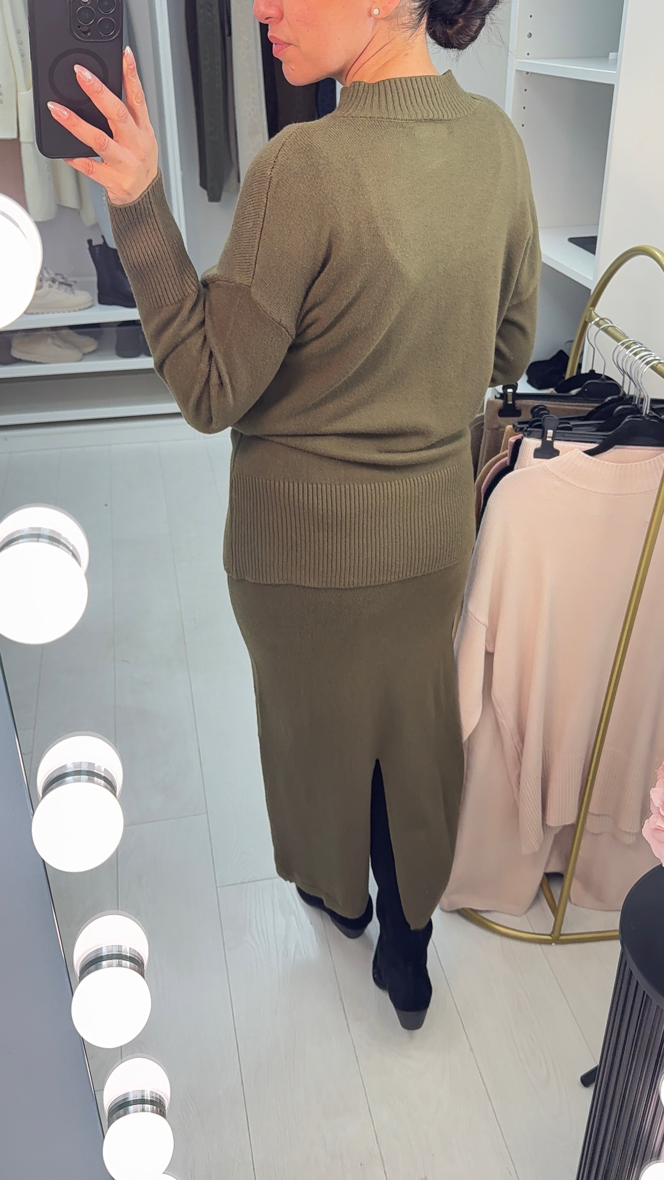 Lillis Plain Loose Fit Knitted Skirt Co-Ord Set