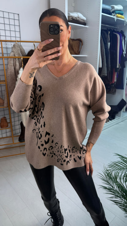 Edina Leopard Print Loose Fit V Neck Jumper