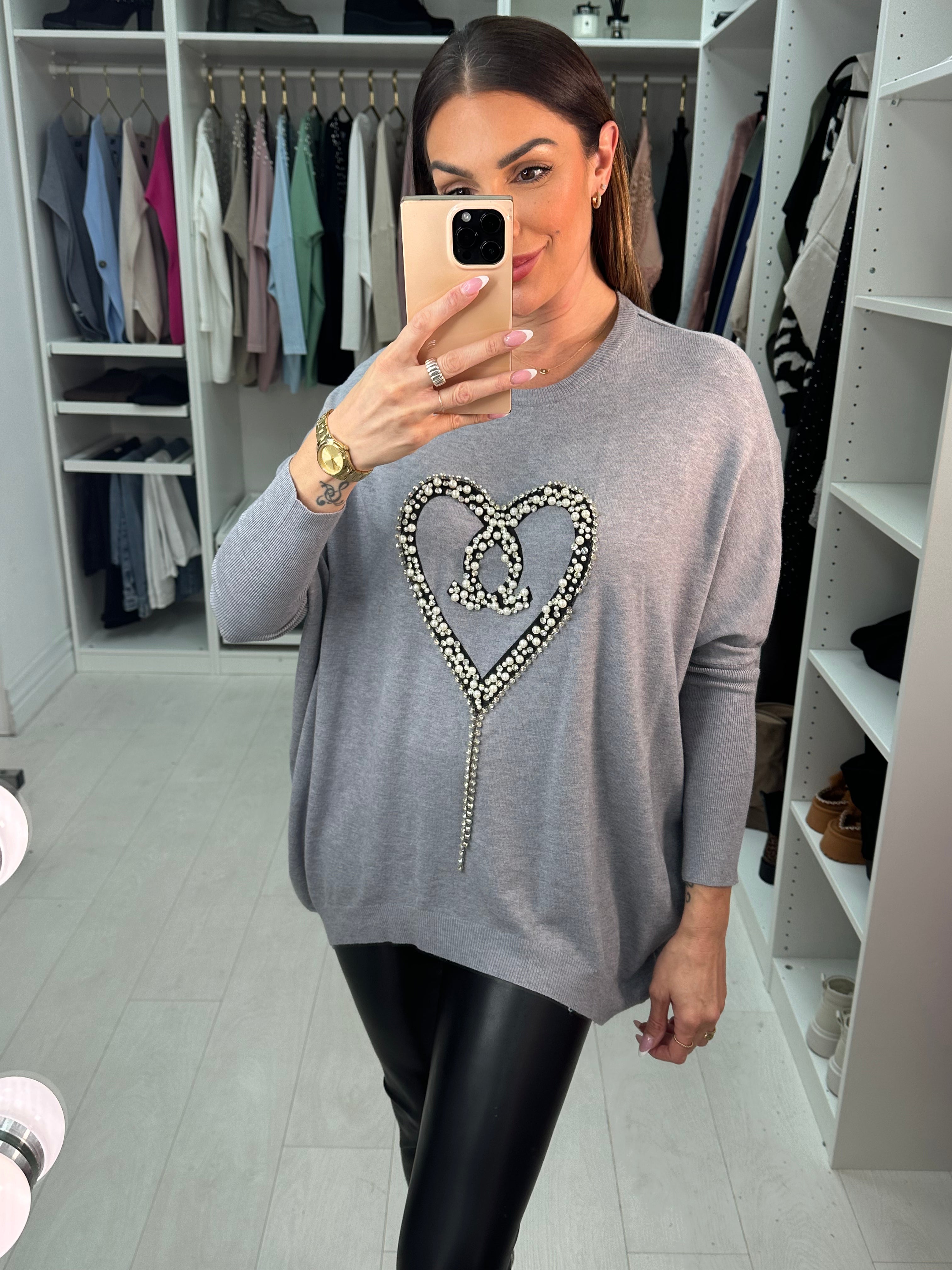 Jona Diamante & Pearl Heart Detailed Knitted Jumper