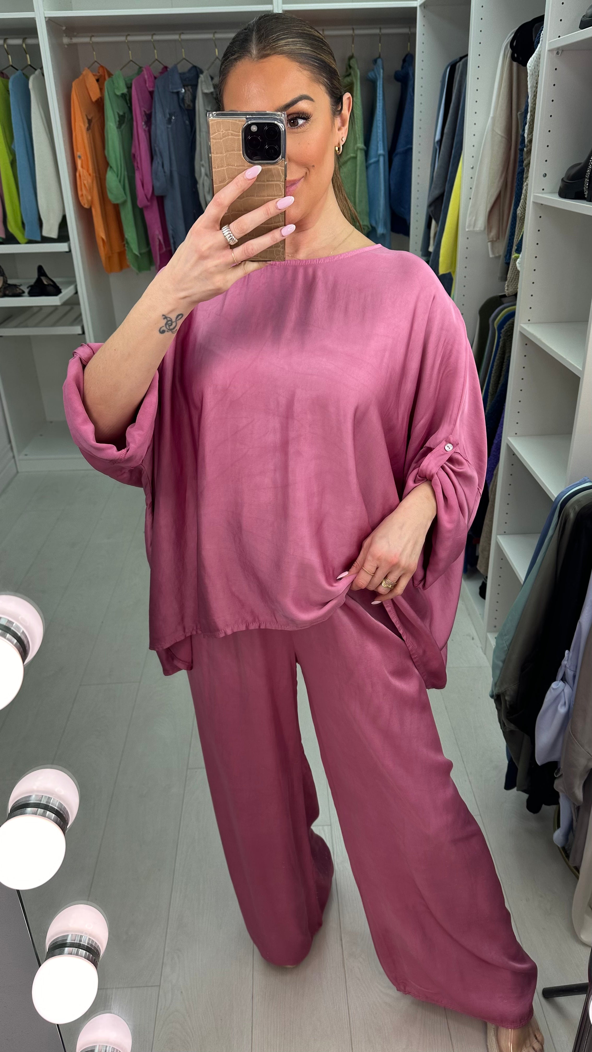 Wendy Plain Loose Fit Satin Top