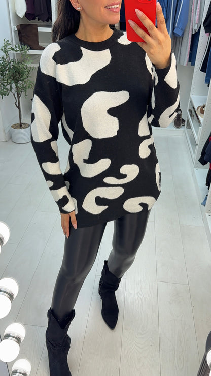 Quille Animal Print Loose Fit Jumper