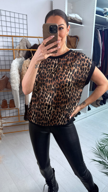 Ranita Leopard Print Round Neck Satin Top