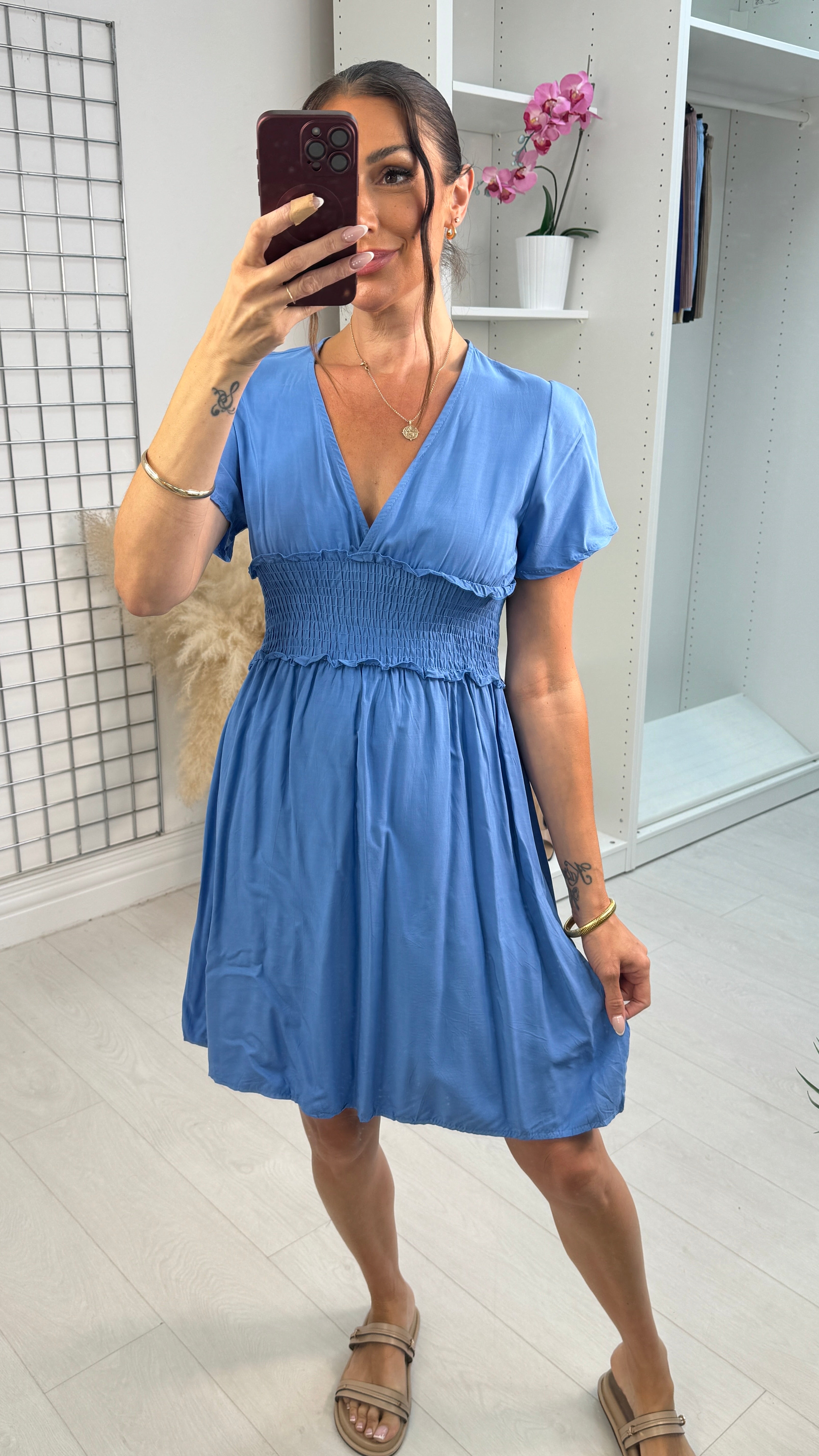 Felicity Plain V Neck Short Sleeve Midi Dress