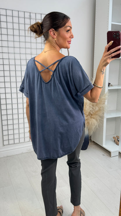 Uma Plain Loose Fit Dipped Hem Top