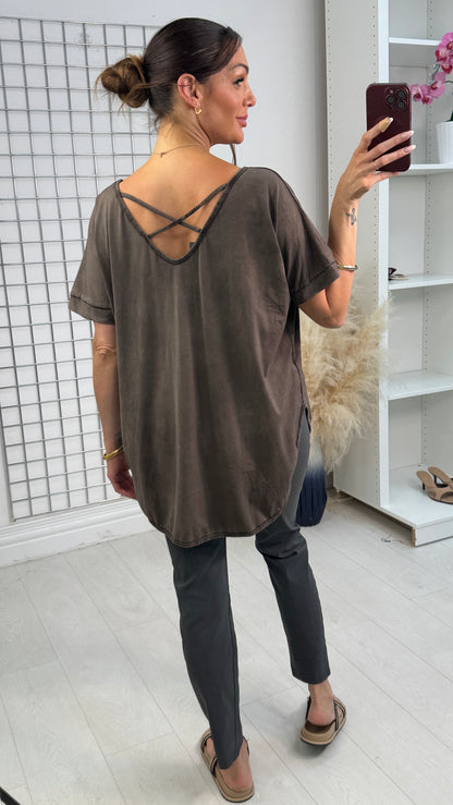 Uma Plain Loose Fit Dipped Hem Top