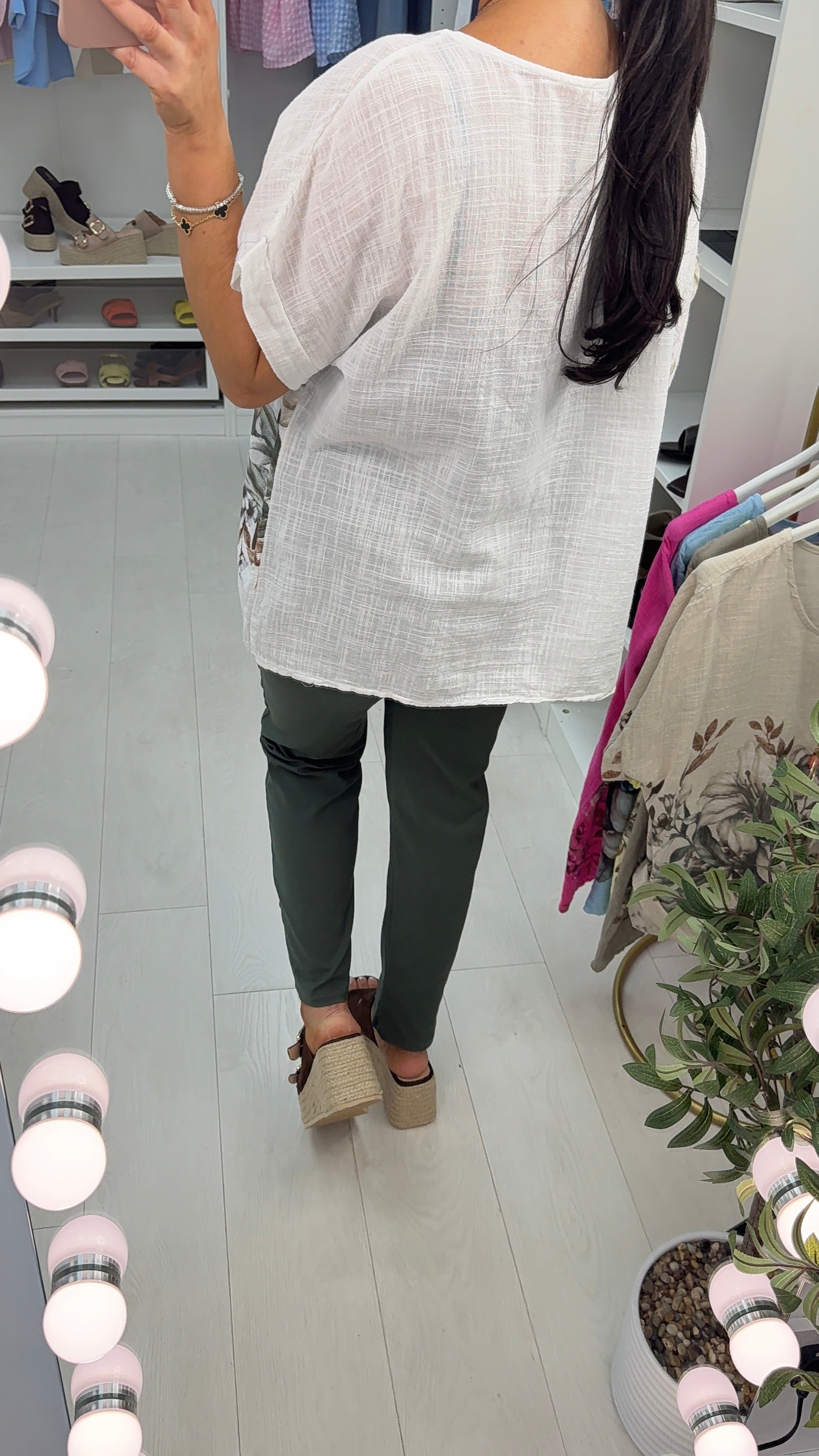 Sheila Floral Print Necklace Short Sleeve Top