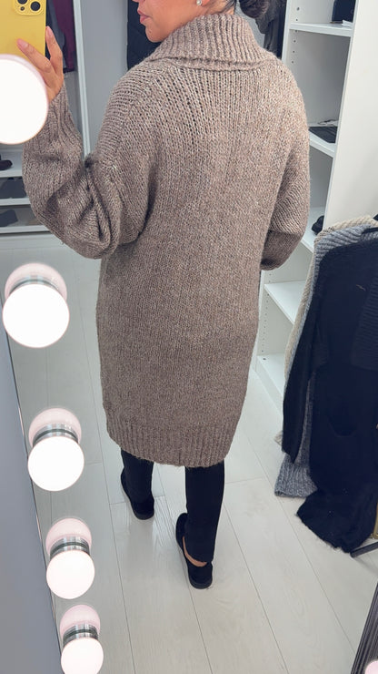 Reyna Super Soft Button Closure Longline Cardigan