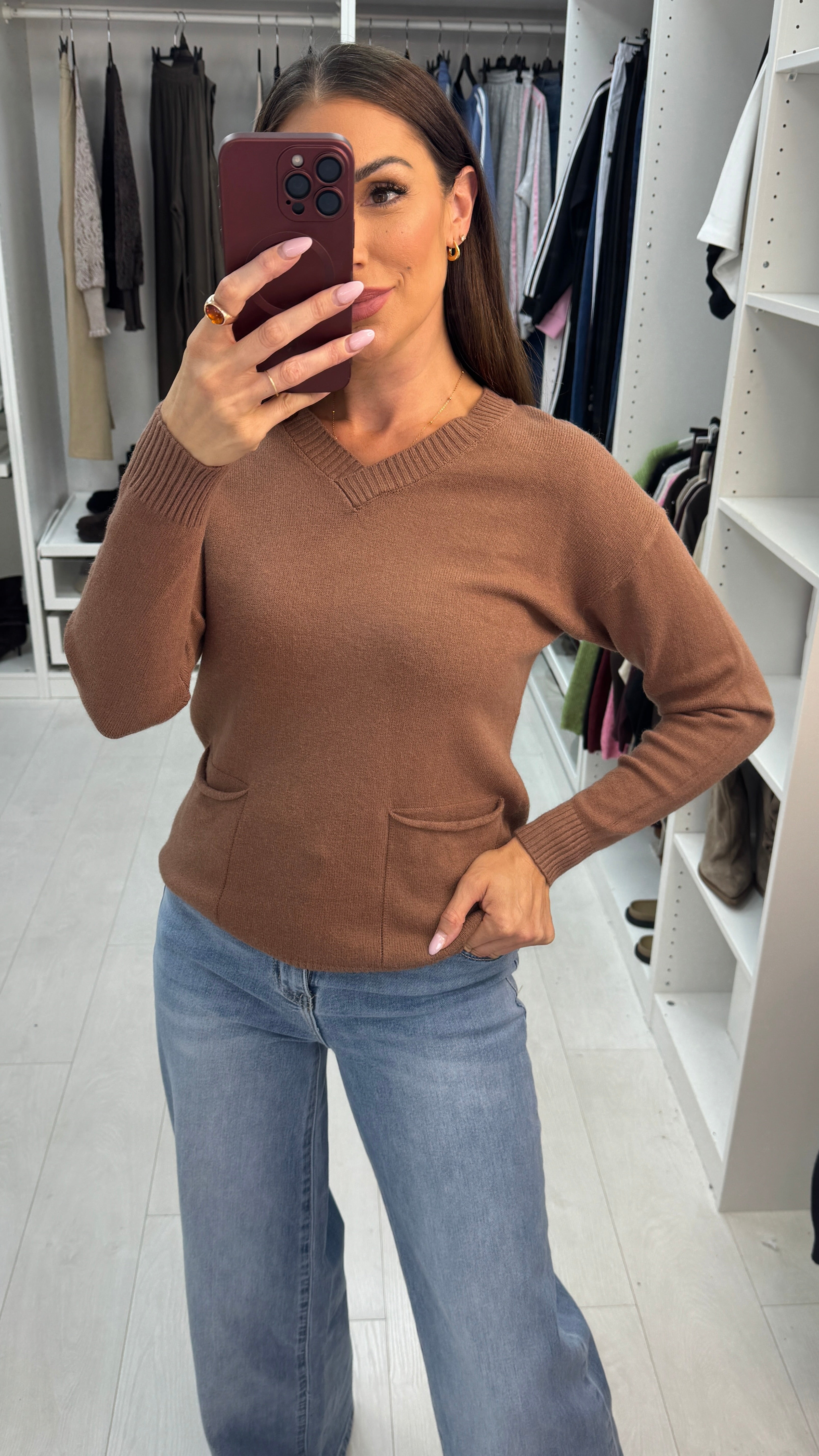 Saffy Plain Pocket Front V Neck Jumper