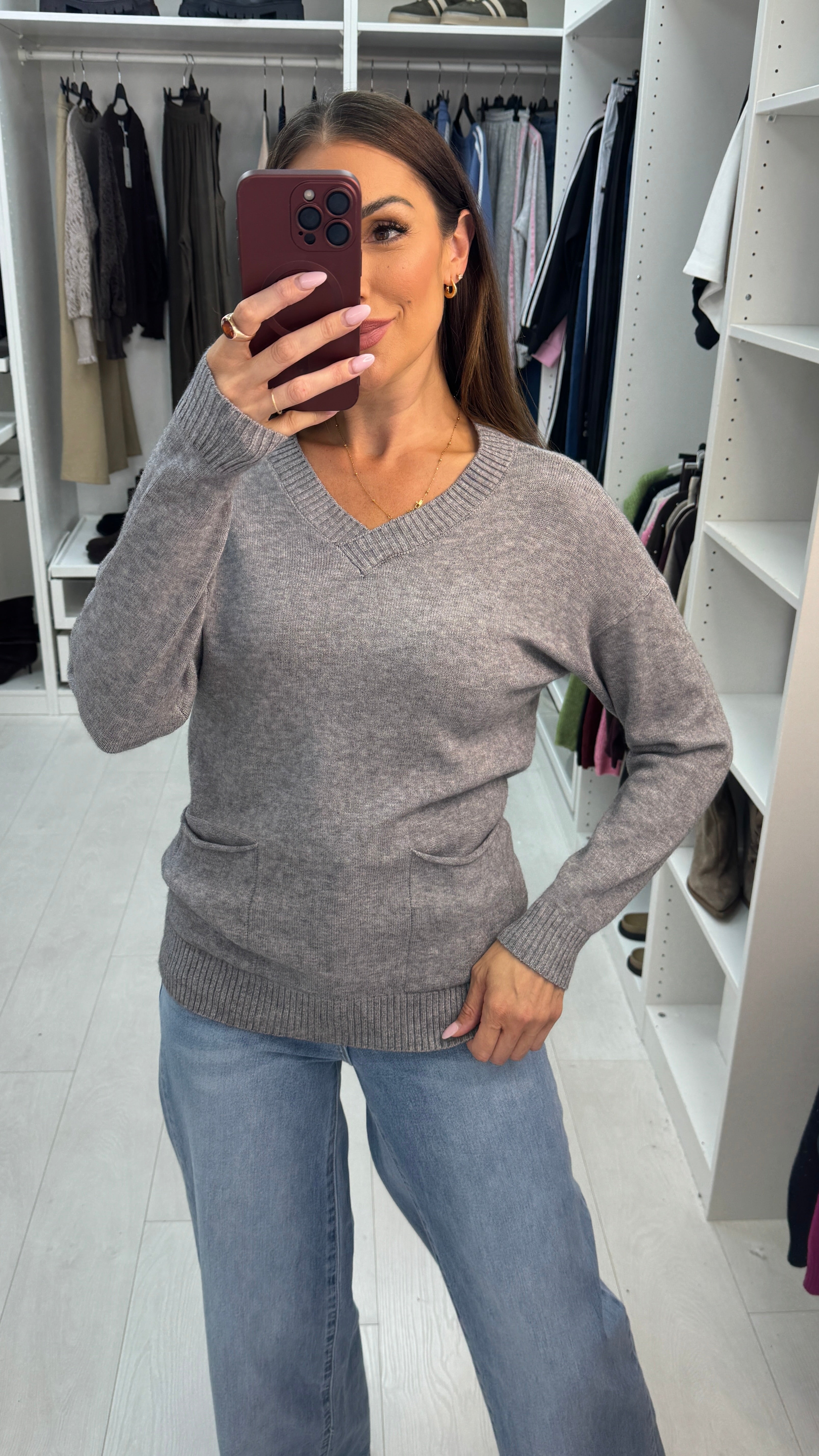 Saffy Plain Pocket Front V Neck Jumper