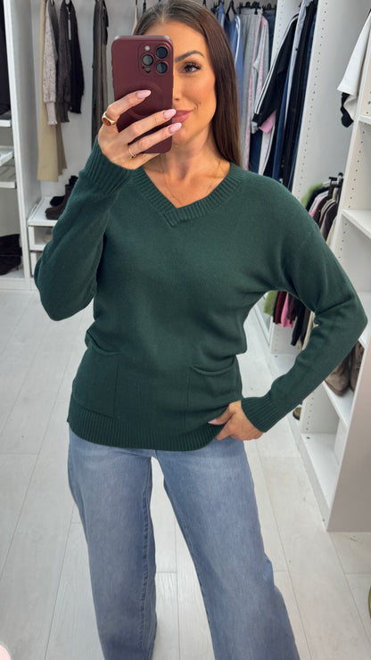 Saffy Plain Pocket Front V Neck Jumper
