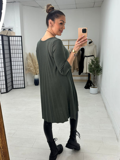 Indie Pleated Loose Fit Knitted Necklace Swing Dress