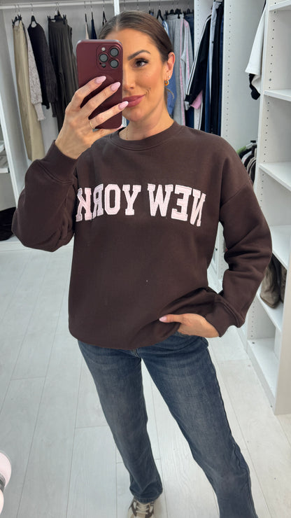 Eleri 'New York' Slogan Loose Fit Sweatshirt