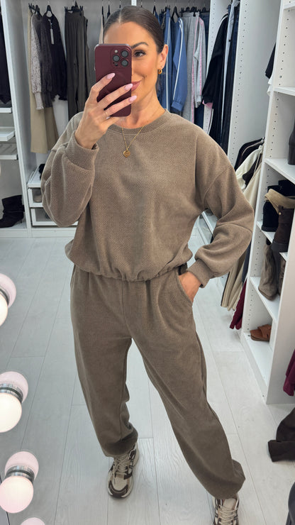 Ivie Corduroy Cuffed Leg Loungewear Set