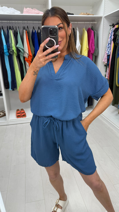 Izbel Plain Crepe Short Set