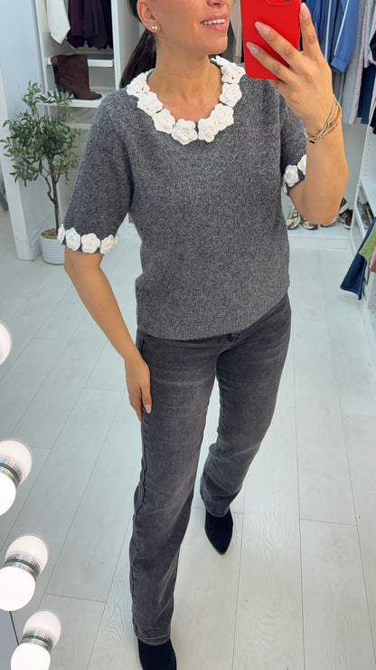 Ulani Crochet Flower Detailed Short Sleeve Jumper
