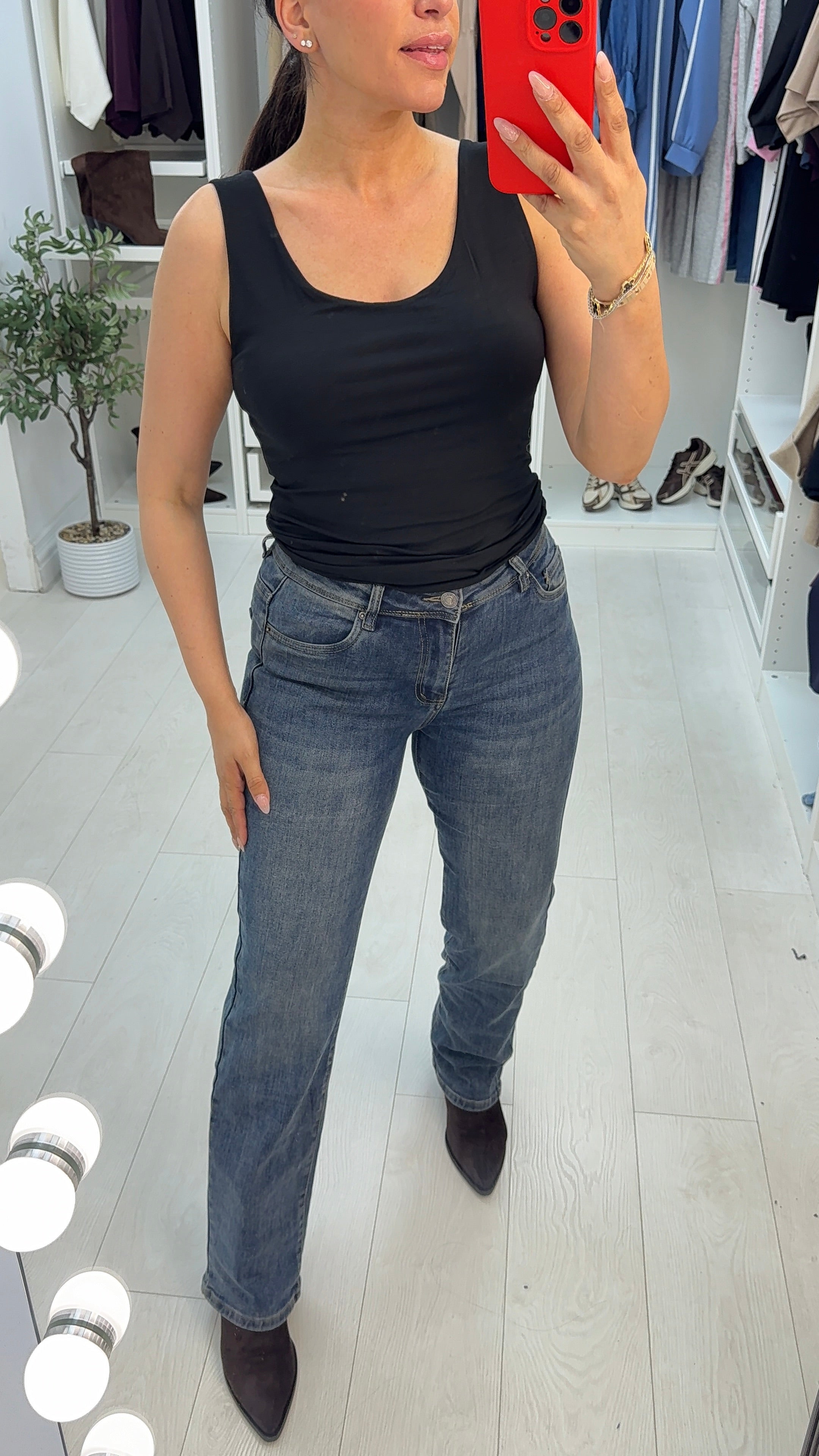 Melina Powerstretch Straight Leg Jeans