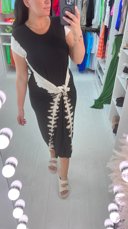 Mooma Oversized Tie Dye Drape Side Knot Dress
