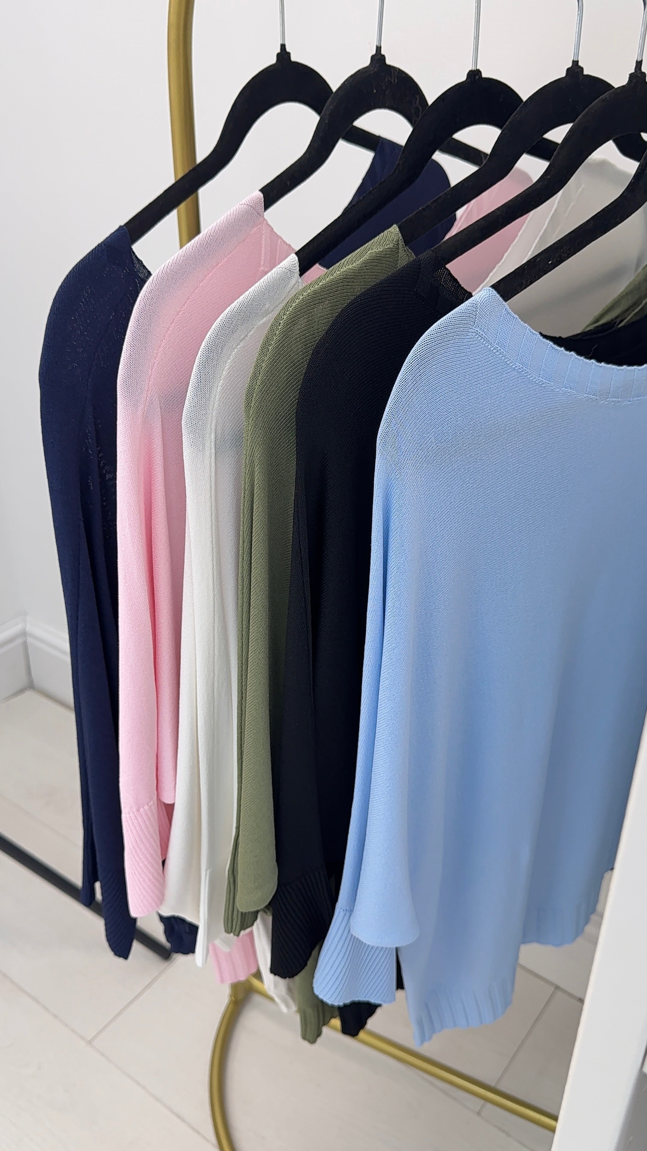 Kasandra Plain Thin Knit Batwing Top