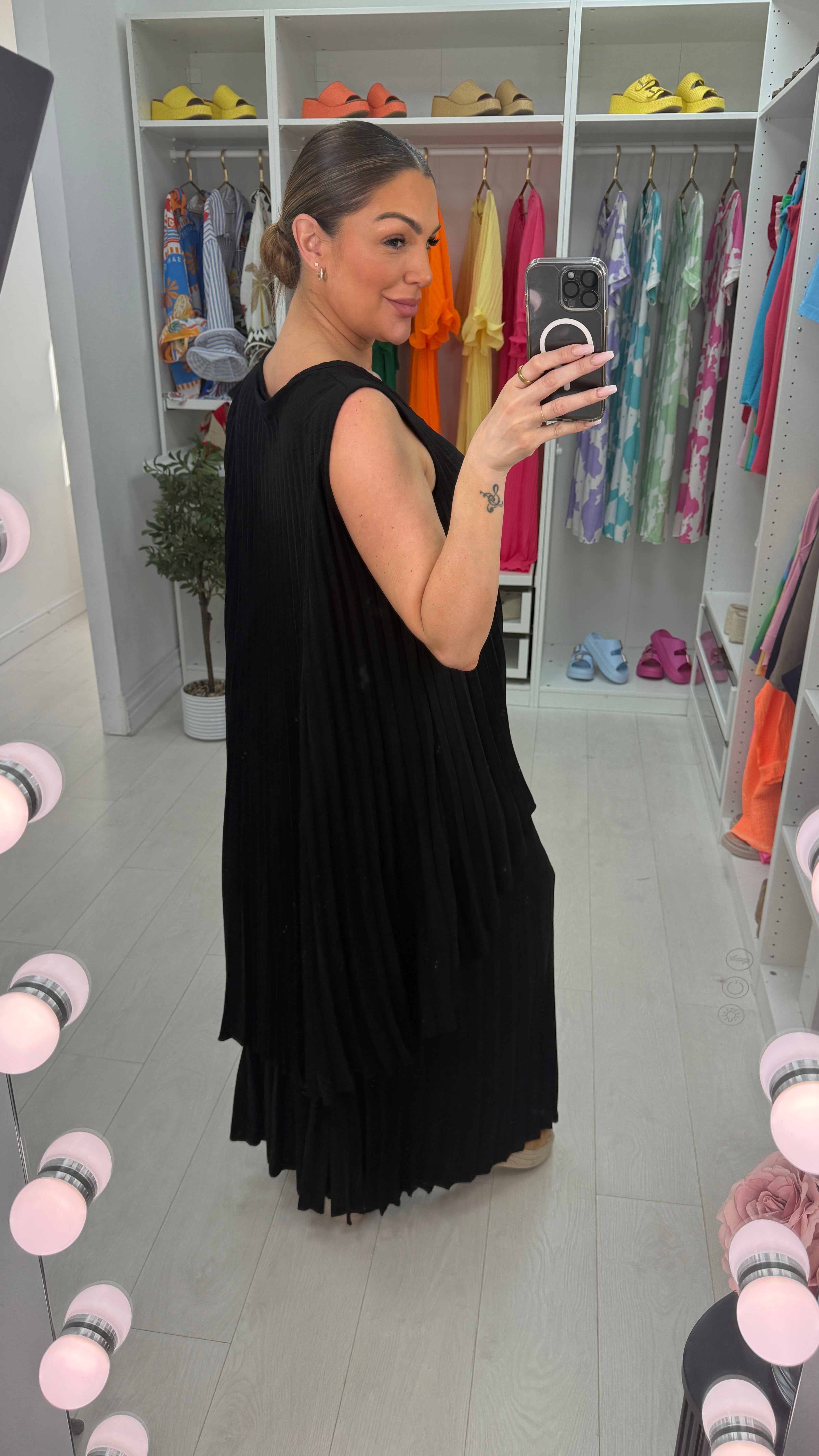 Jilly Pleated Asymmetric V Neck Co-Ord Set