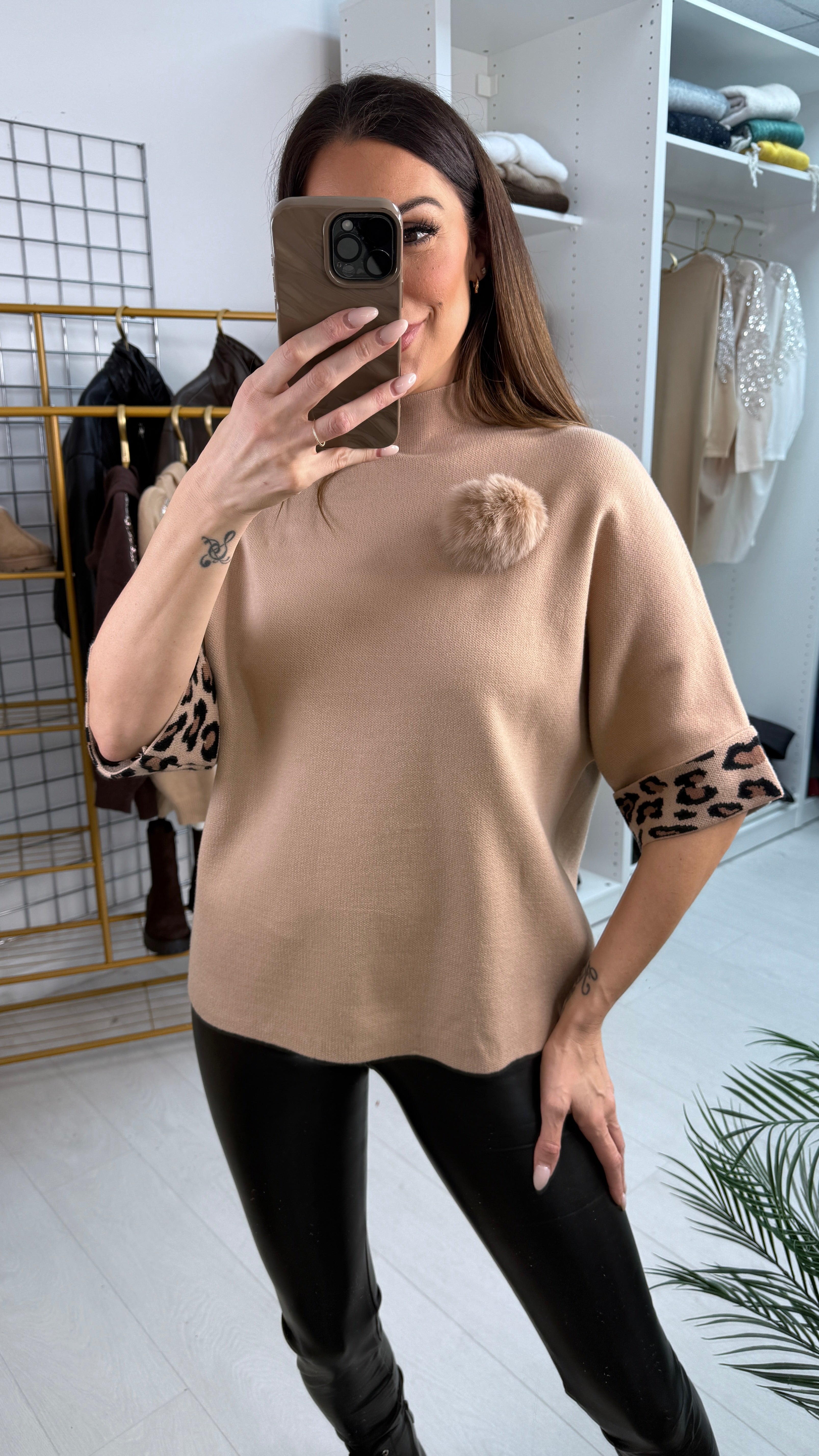Briana Leopard Detail & Brooch 3/4 Sleeve Jumper