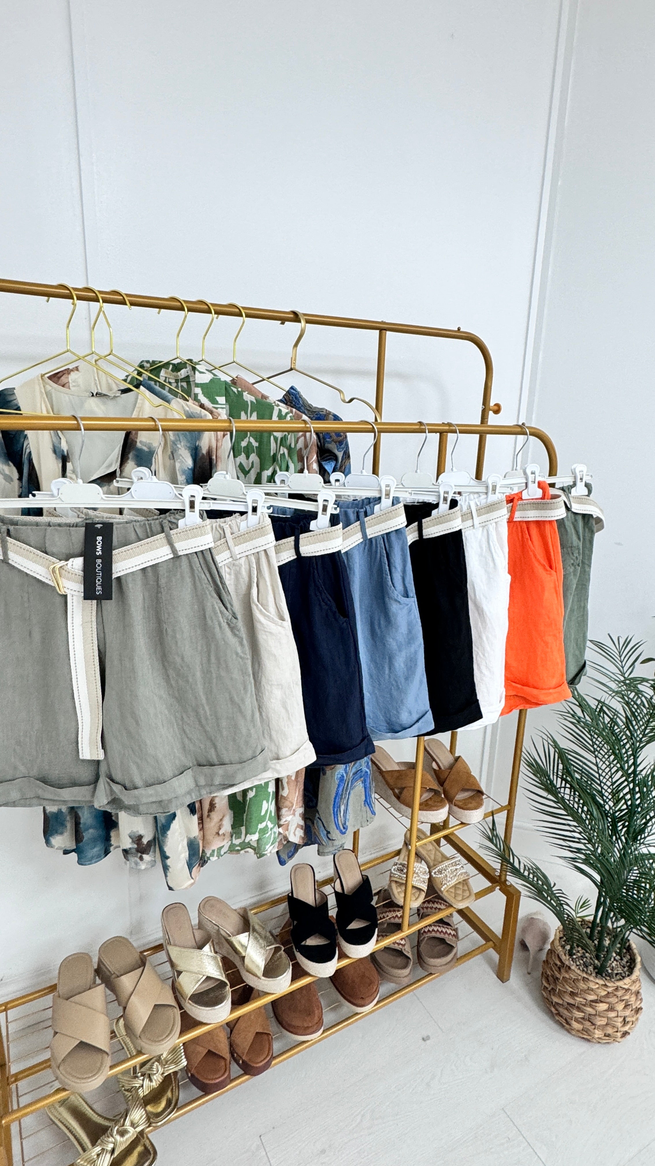 Eunice Plain Linen Shorts