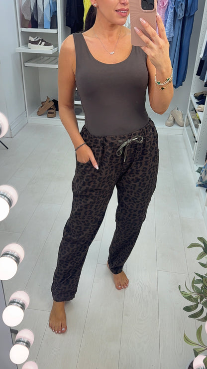 Evora Leopard Print Elasticated Waist Magic Trousers
