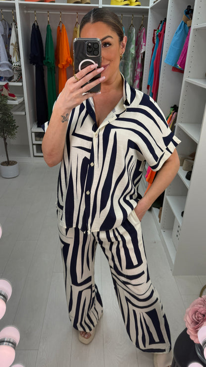 Dilly Abstract Print Shirt Co-Ord Set