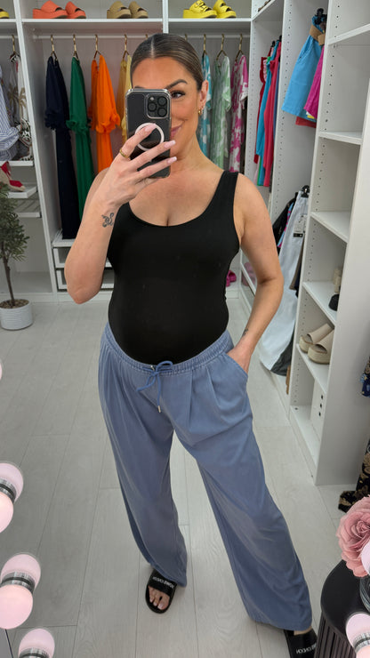 Loukia Plain Elasticated Waist Trousers