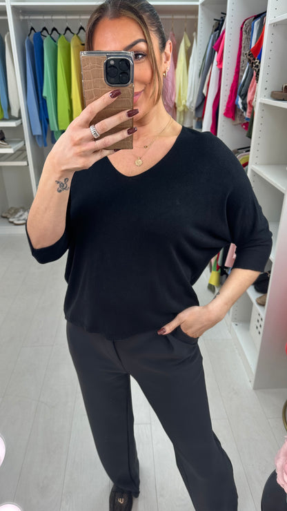 Tarria Plain V Neck Thin Knit Jumper